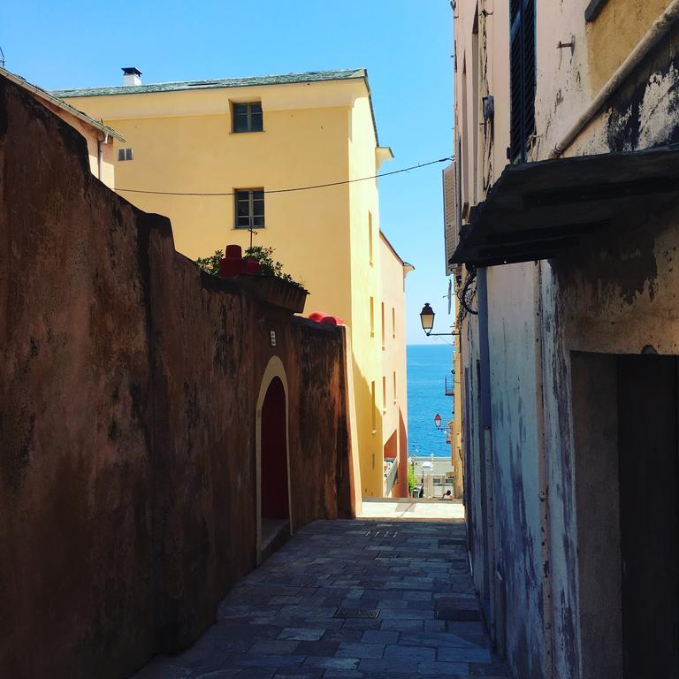 Ferienwohnung Casa Chjuca Au Coeur De La Citadelle Bastia  Exterior foto